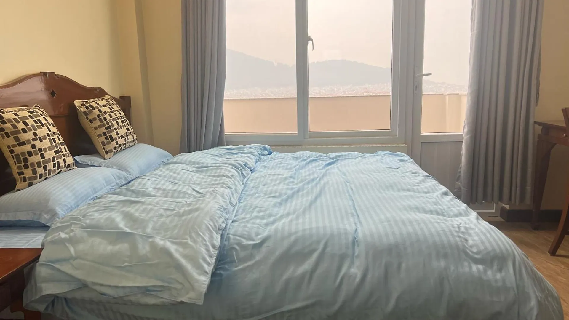 The Sparkling Turtle Backpackers Hostel كاتماندو