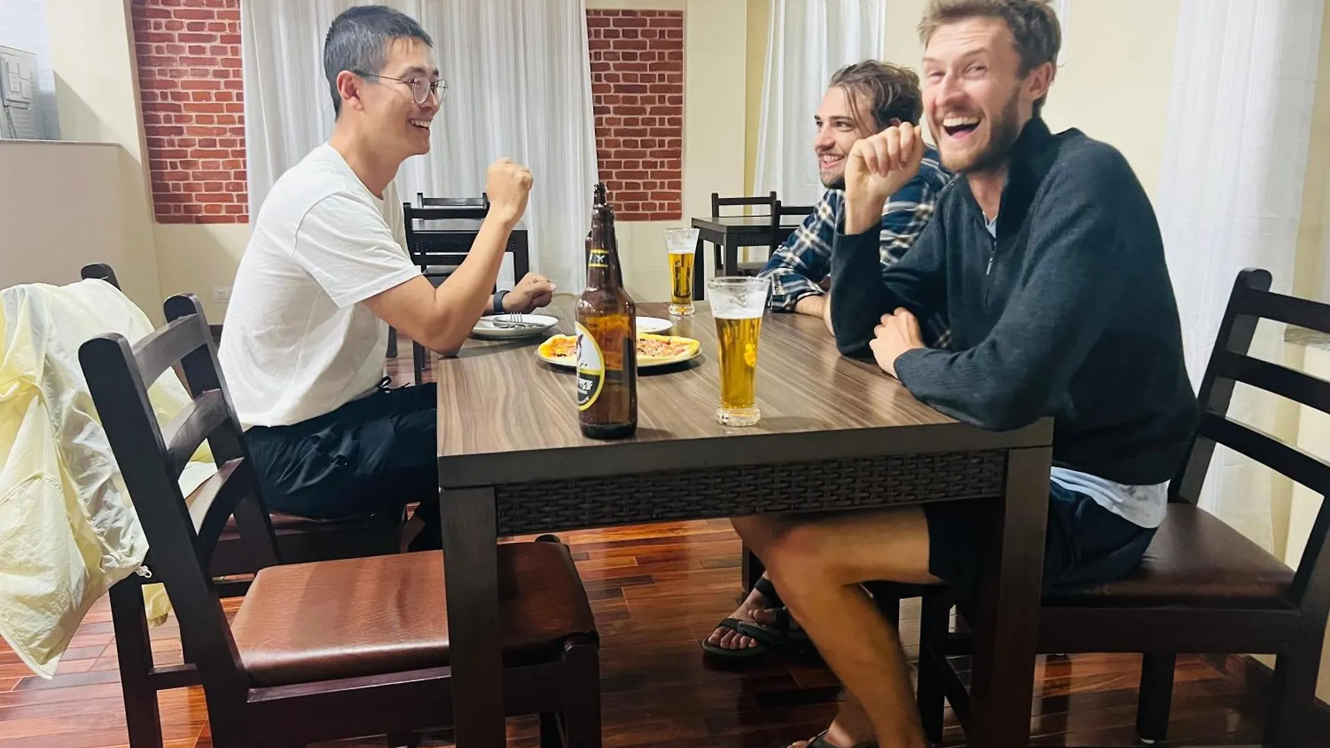 The Sparkling Turtle Backpackers Hostel Katmandou